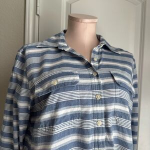 CHAPS blue striped long sleeve - M